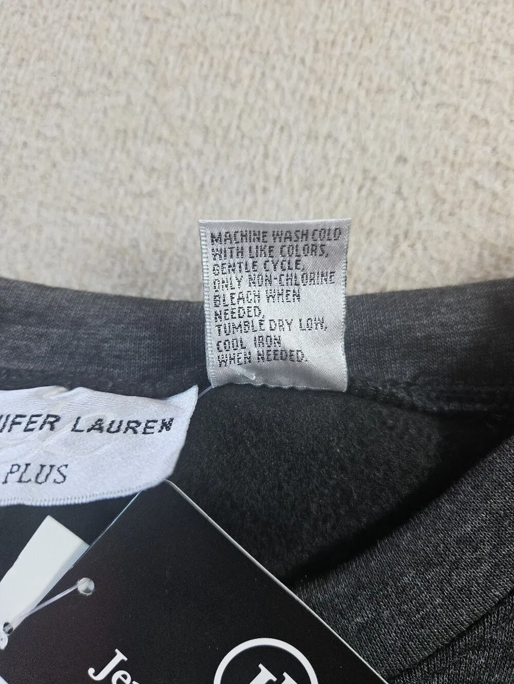 Jennifer Lauren Activewear Plus 2X Gray Long Sleeve Fleece Lined Pullover NWT